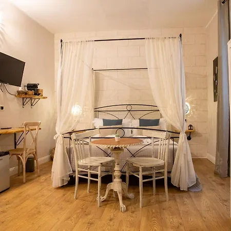 Casa de hóspedes L'accademia Dei Sogni 4*